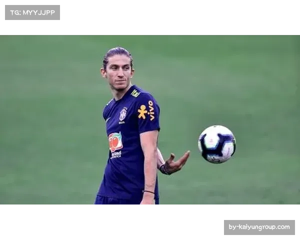 传奇教练费利佩·路易斯执教弗拉门戈首个赛季表现获肯定